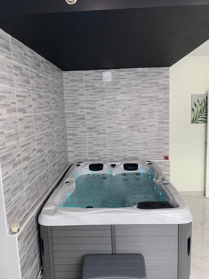 Appartement Spa Gingko, N1 Valenciennes, Wifi, Netflix Aulnoy-lez-Valenciennes Zewnętrze zdjęcie